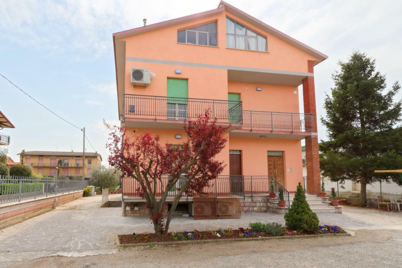 B&B Arwen Ponte San Giovanni Exterior foto